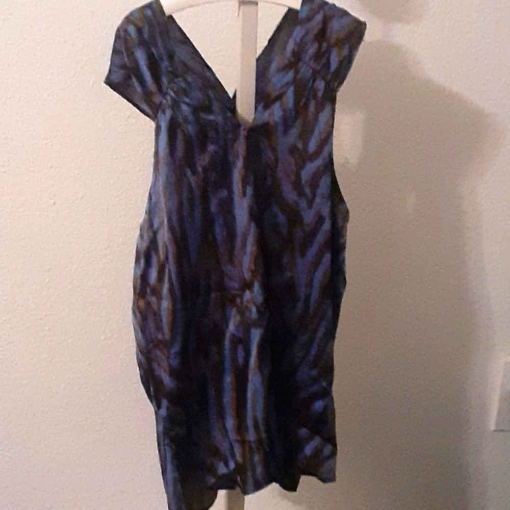 Ava Aiden blue zebra top